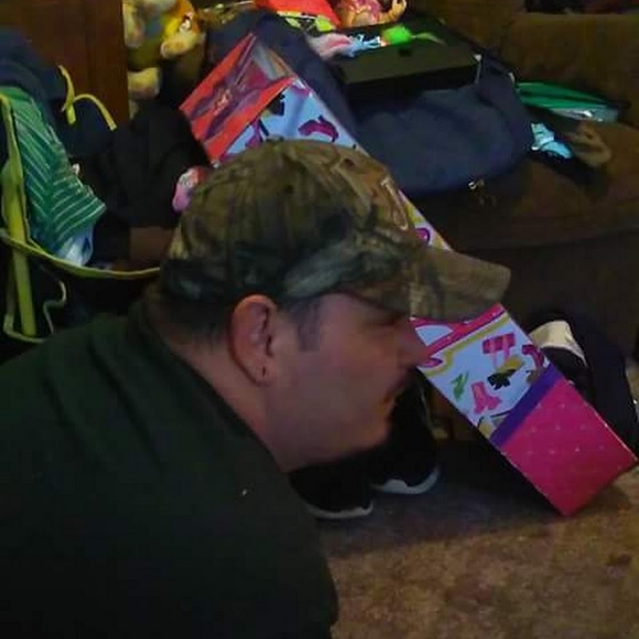 Meet your Posher, James - Picture 1 of 1